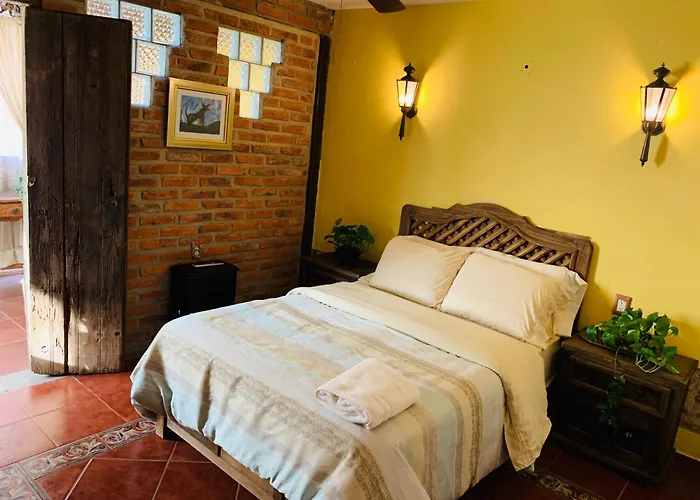 Pension Guide Casa Bonita