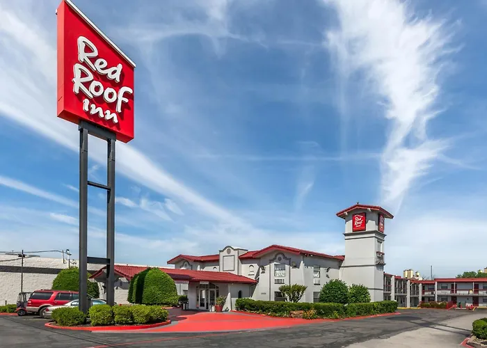 Red Roof Inn North Dallas - Park Central