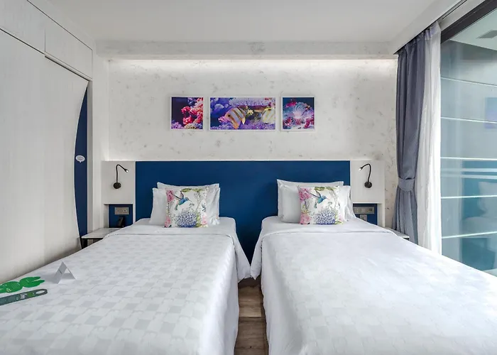 Clover Patong Phuket - Sha Plus