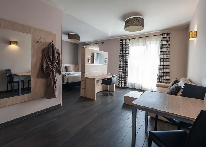 Aero44 Hotel Charleroi Airport