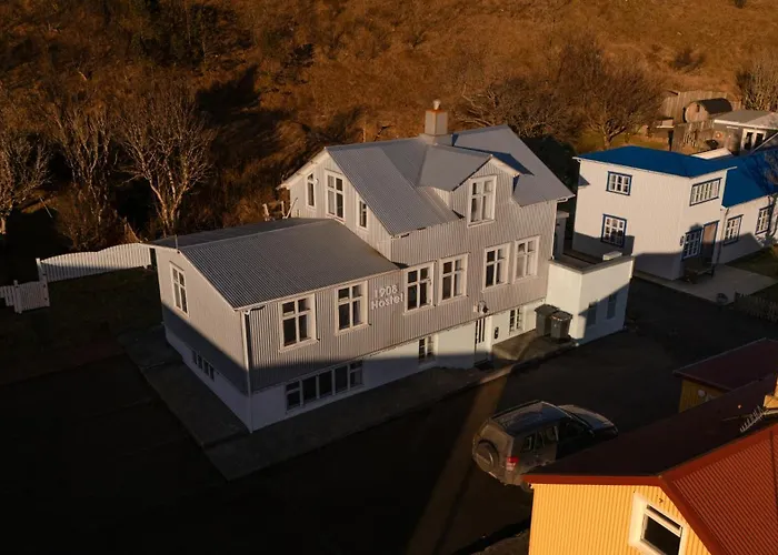 1908 Hostel By Troell