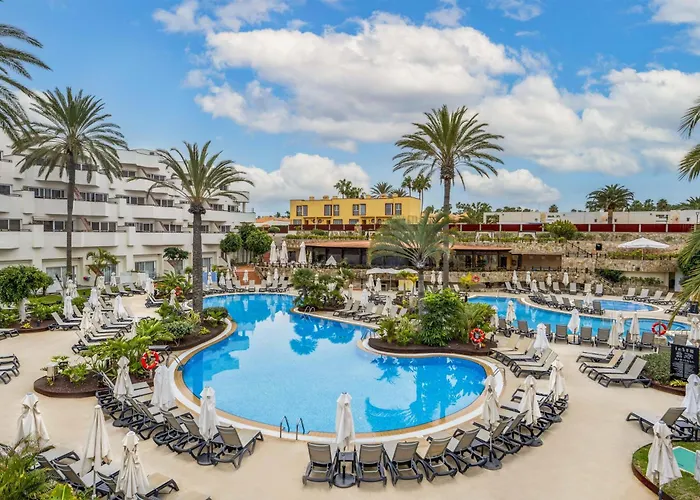 Barcelo Bay - Adults Only