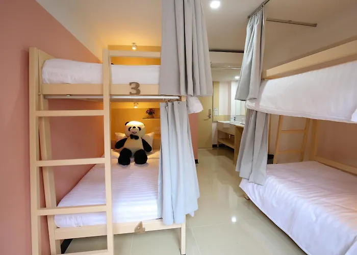 Lucky Panda Hotel