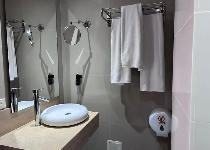 Hotel Charlotte Suite 26