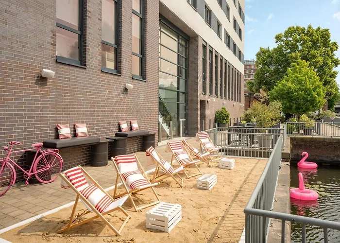 4 Sterne Hotels INNSiDE By Meliá Hamburg Hafen