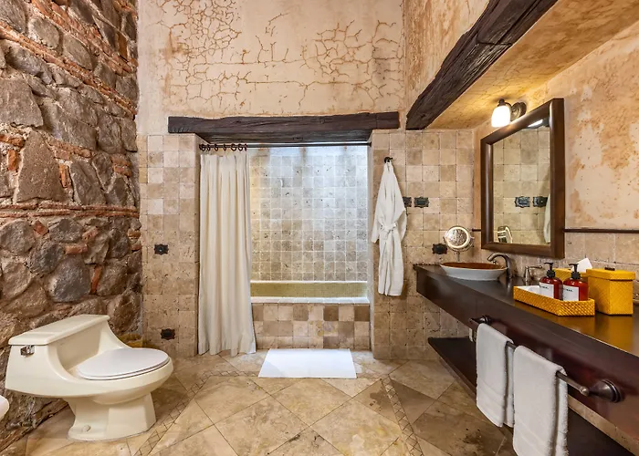 In Luxury hotels El Convento Boutique