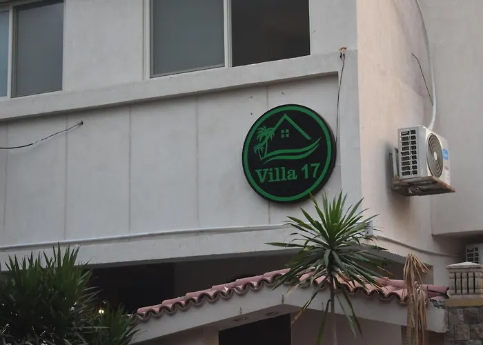 Villa 17