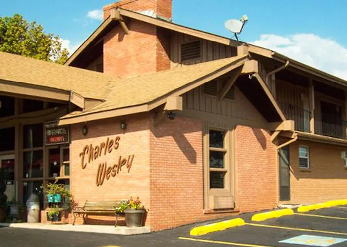 Charles Wesley Motor Lodge Downtown - Hochatown