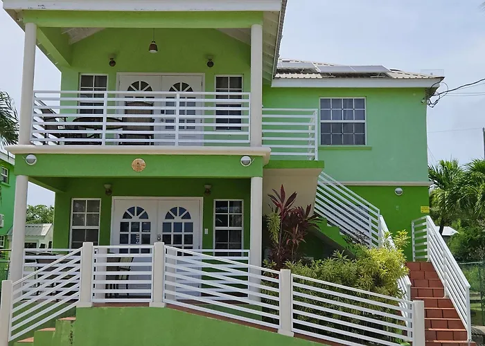 Best E Villas Prospect St James
