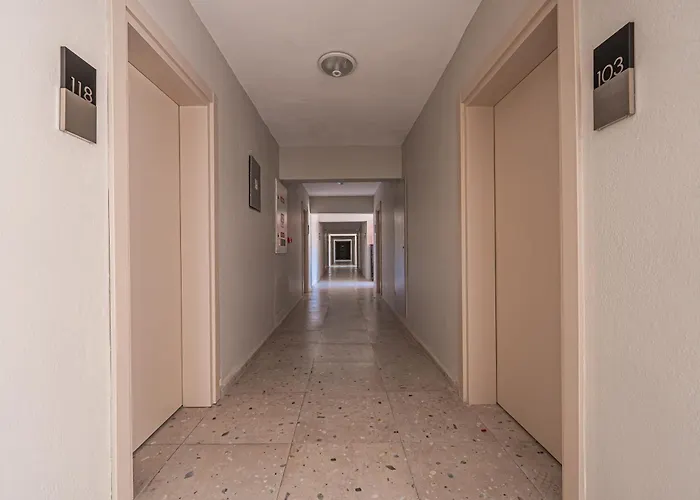 Begonville Hotel (Adults Only)