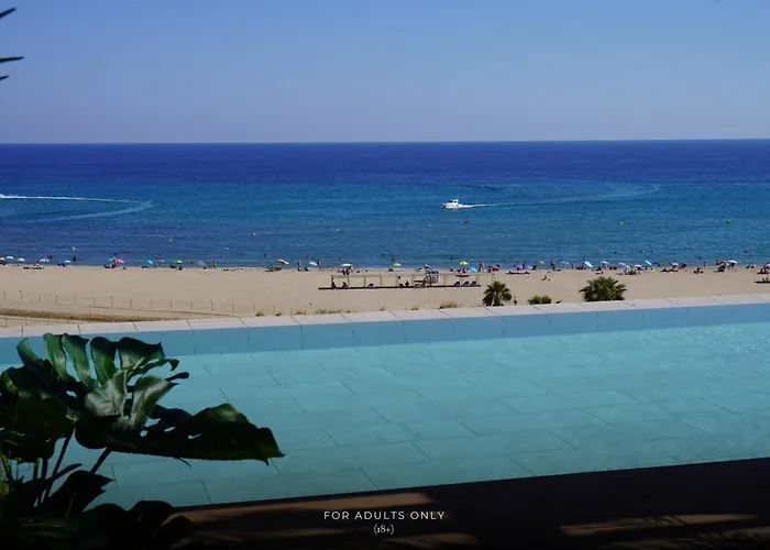 Brisamar Suites