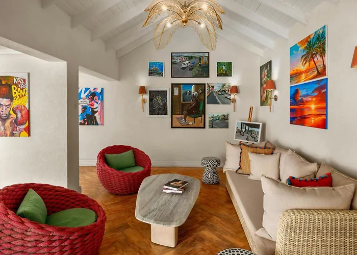 Family resorts Treasure Beach Art , An Autograph Collection All-Inclusive (Adults Only)