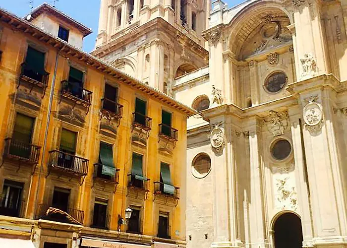 Apartamentos Catedral Plaza 3000
