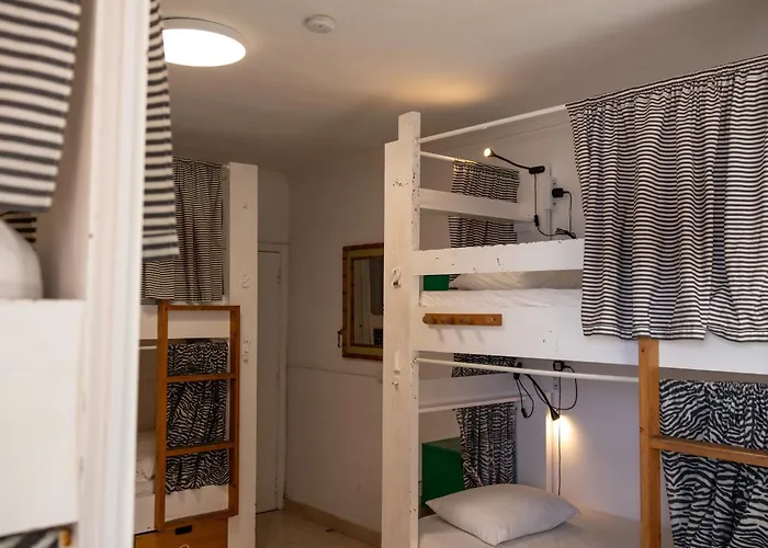 La Ventana Azul Surf Hostel