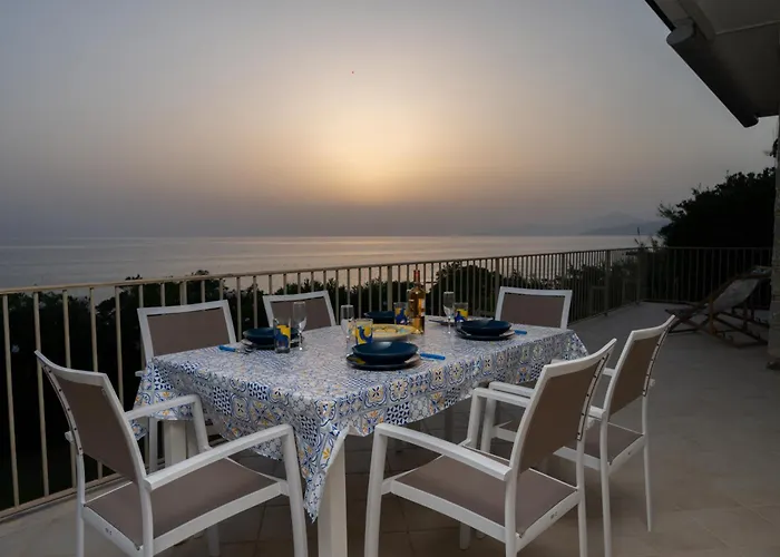 Casa Palinuro Vacanze fronte spiaggia