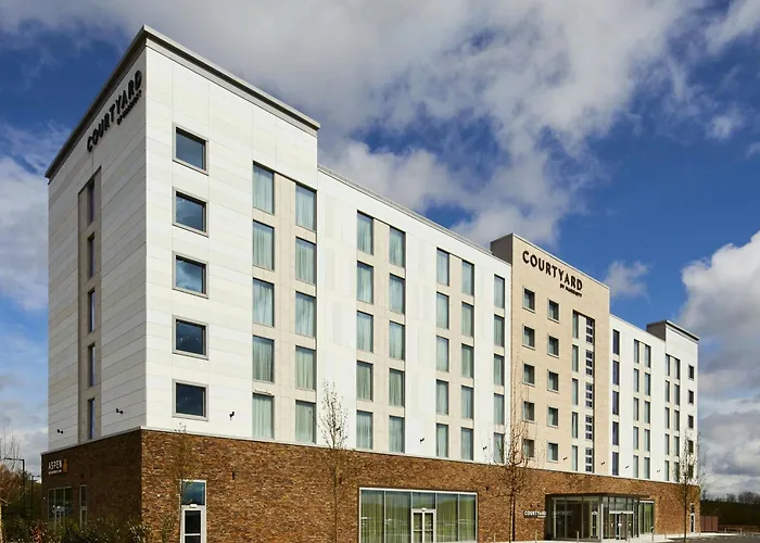 Courtyard By Marriott