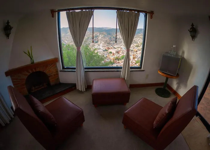 Mision Grand Casa Colorada
