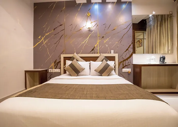 Aishwarya Suites
