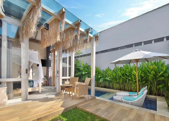 Resorts Guide 18 Suite Villa Kuta