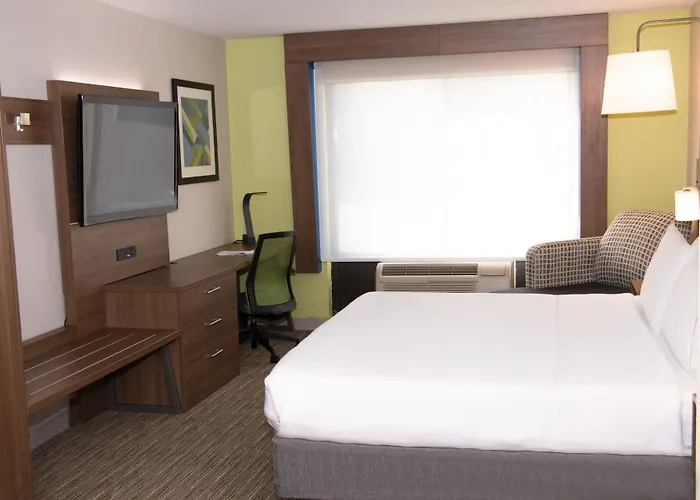 Family Friendly Hotels Comfort Inn & Suites Tyler North