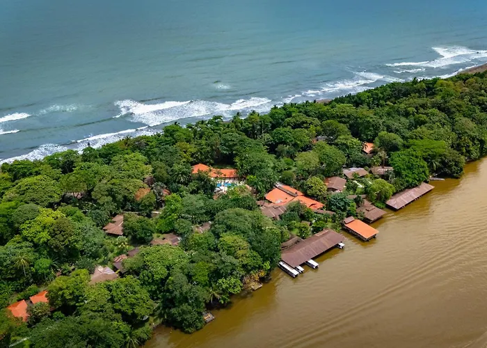 Beach Hotels Mawamba