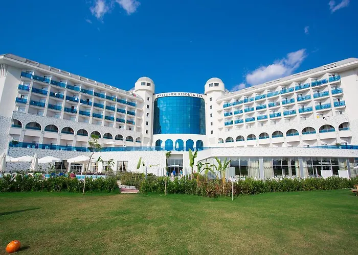 Luxe hotel: Water Side Resort & Spa