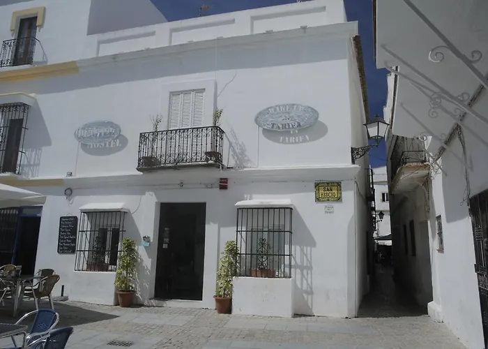 Wake Up In Tarifa Hostel & Restaurant Lounge
