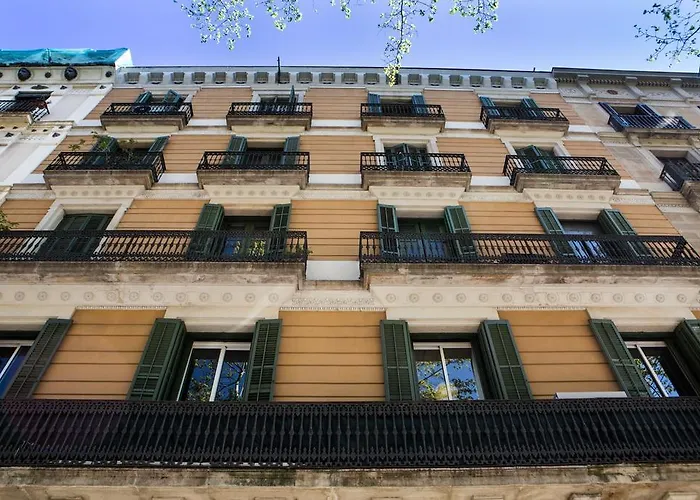 Born Barcelona Hostel (Adults Only)