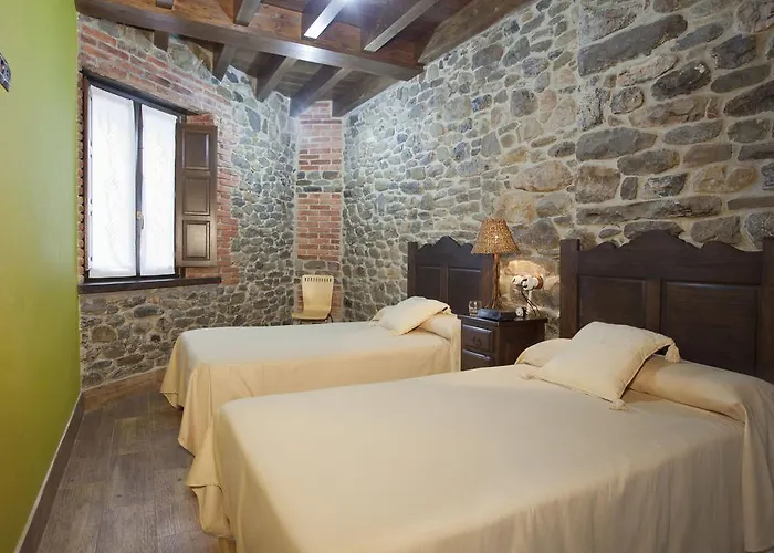 Apartamentos El Aramo Asturias Pola de Lena