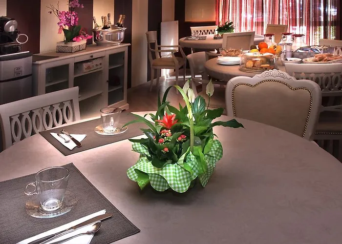 Hotel 3 stelle: Hotel Due Spade