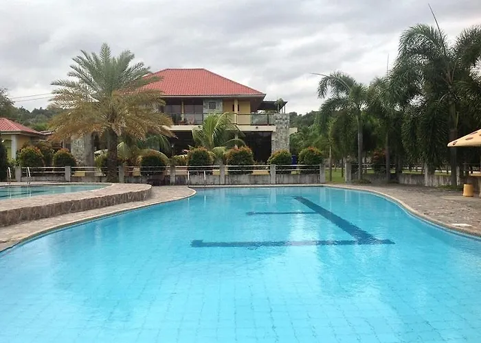 Resorts Guide Calinisan Beach