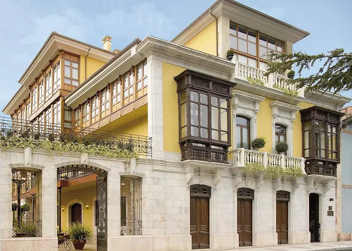 Apartamentos La Pontiga ***