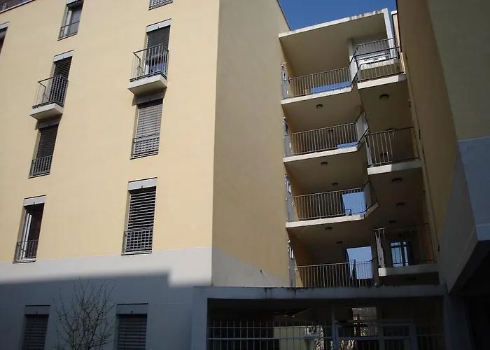 Self Catering: Le Patio Des Traboules