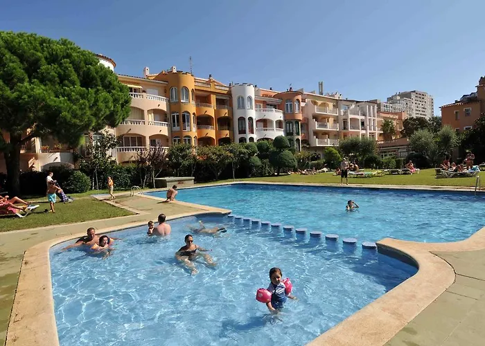 Animaux admis Aptos. Comte D´Empuries