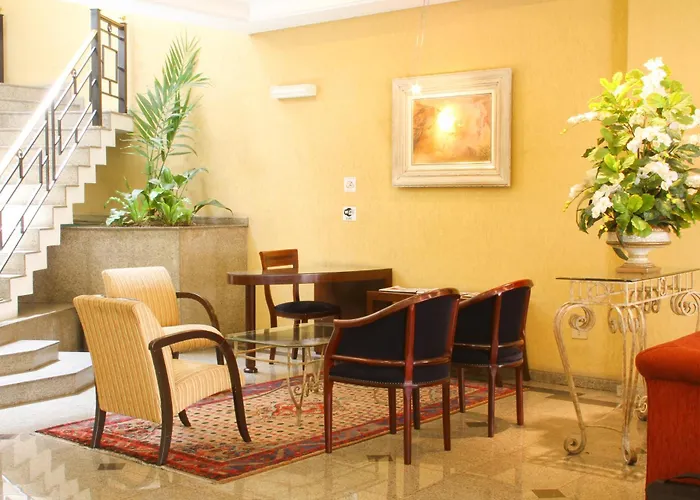 Hotel: Trevi Hotel E Business