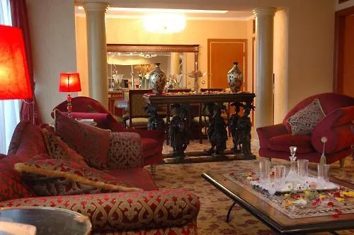 Hilton Alger