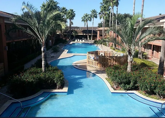 Motel: Palm Aire Hotel And Suites Weslaco