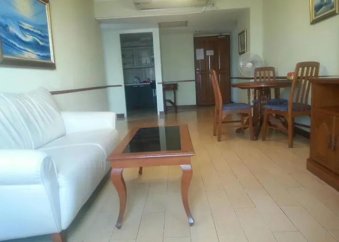 All Vacation Rentals Omni Tower Sukhumvit Nana By Compass Hospitality