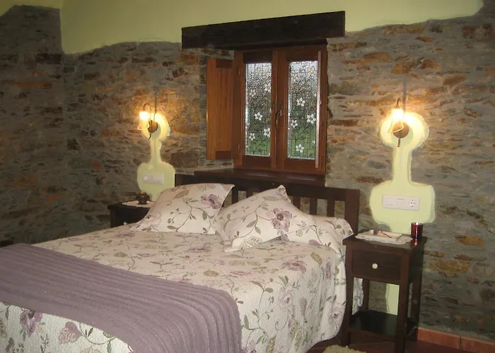 Apartamentos Rurales Romallande