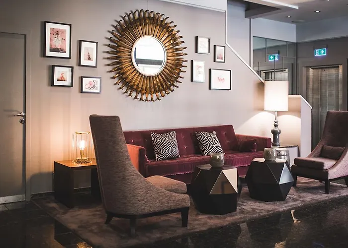 Luxury hotel only: Hotel Am Augustinerplatz