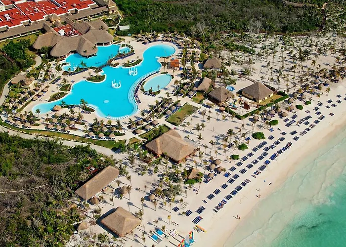  Grand Palladium Select White Sand & Spa