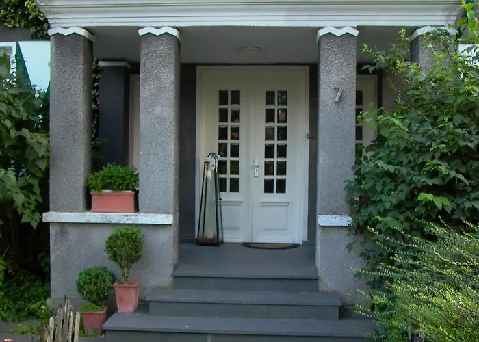 Urlaubsunterkunft Altes Landhaus Am Park (Bed&Breakfast)