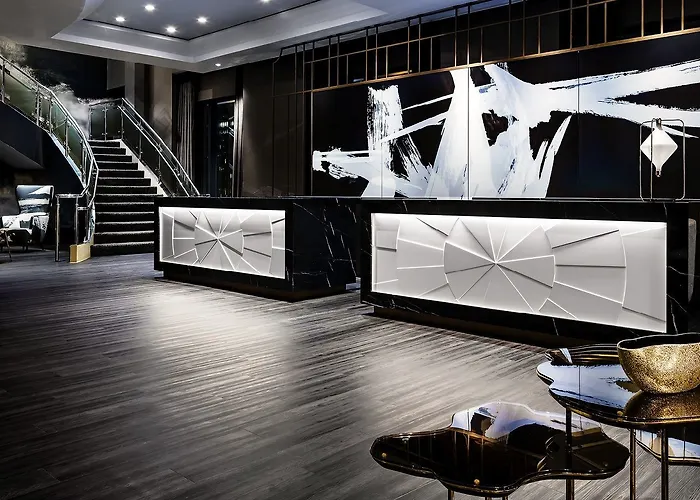 The Gwen, A Luxury Collection Hotel, Michigan Avenue Chicago