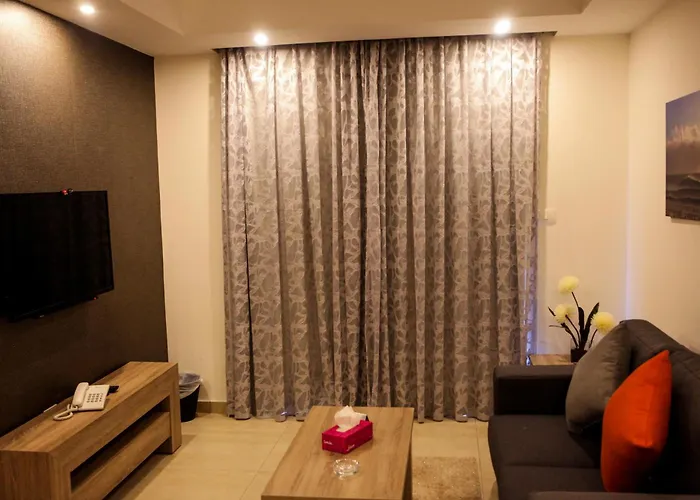 Waterpark hotel: Almond Hotel Apartments