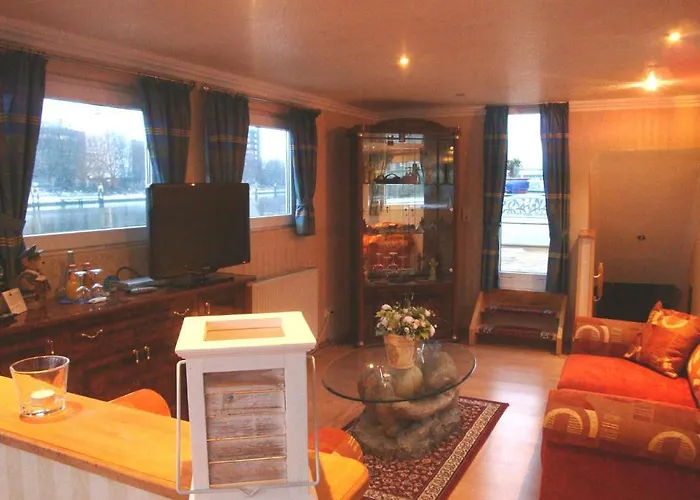 Hotelschiff Perle Bremen