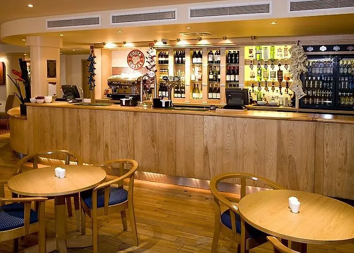 Hotel cerca del aeropuerto: Premier Inn London Docklands Excel