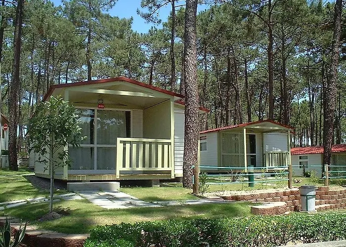 : Orbitur Valado Bungalows Caravan Park
