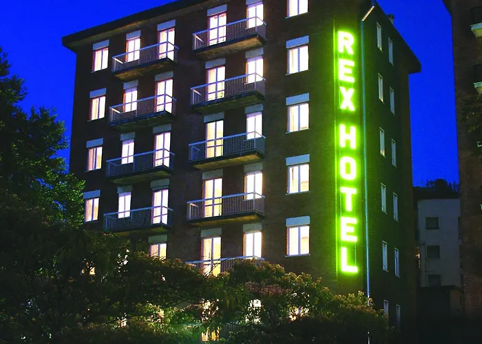 Hotel Con Piscina Rex Milano