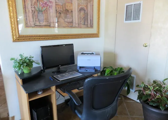 Knights Inn Colorado Springs Central