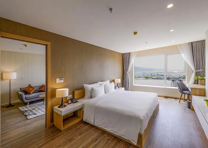 Motel: Zen Diamond Suites Hotel